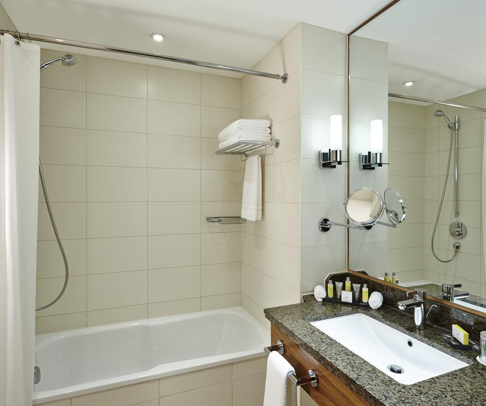 London Stadium Hotel, A Member Of Radisson Individuals 4* Twickenham