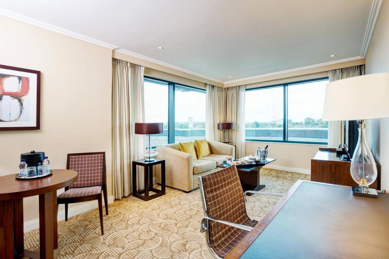 London Stadium Hotel, A Member Of Radisson Individuals 4*