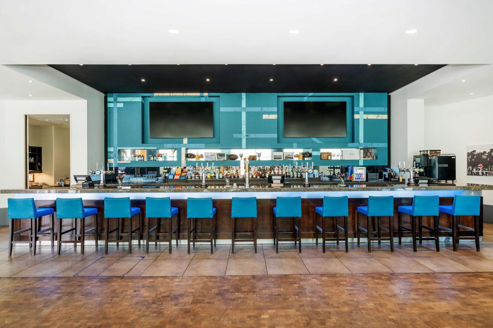 London Stadium Hotel, A Member Of Radisson Individuals